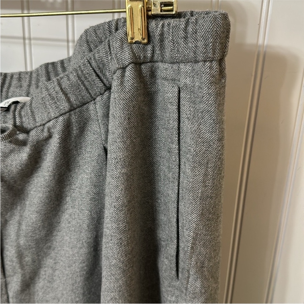 Banana Republic Woman’s Wool Gray Herringbone Pull-On Trouser Pants Size XL - Picture 6 of 10